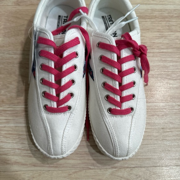 Tretorn Women's Sneakers in White with Pink Accents - Picture 10 of 11